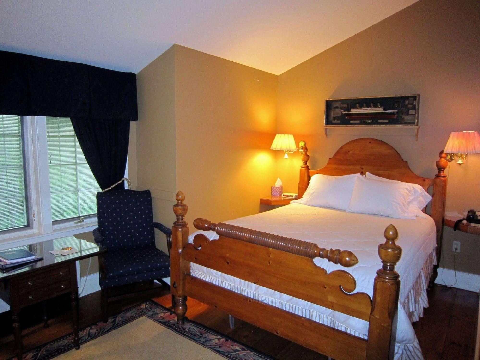 Strong House Inn Vergennes المظهر الخارجي الصورة